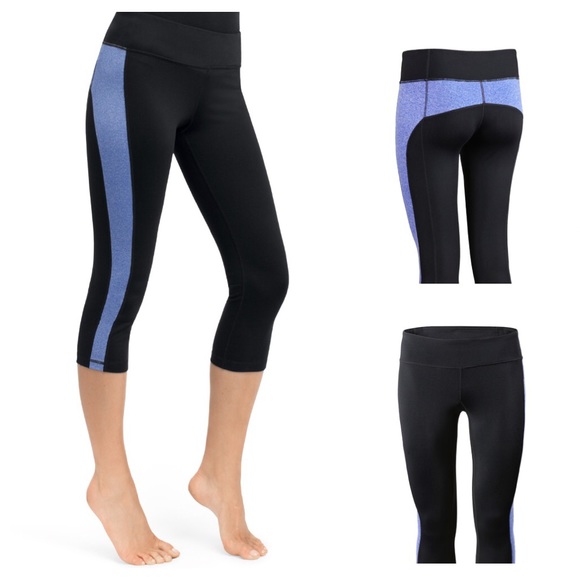 Cabi #809 Racer Crop - Picture 2 of 8